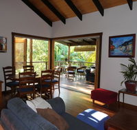 Kookaburra Cottage at Uralba Eco Cottages - Tourism Hervey Bay