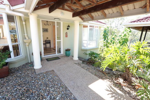 KooralBnB - Hervey Bay Accommodation 0