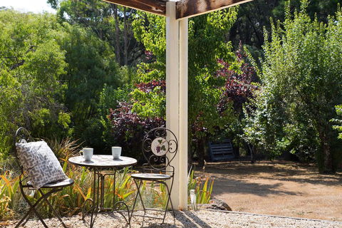 Koovelly Garden Studio - Tourism Hervey Bay 3