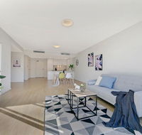 KOZYGURU NORTH RYDE MACQUARIE PARK 2 BEDROOM APT  FREE PARKING NNR009 - Hervey Bay Accommodation