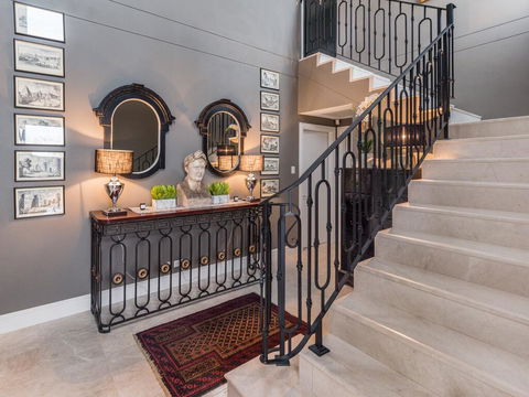 La Maison 1789 Boutique Guest Apartment - Hervey Bay Accommodation 3