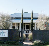 La Maison St Arnaud - Hervey Bay Accommodation
