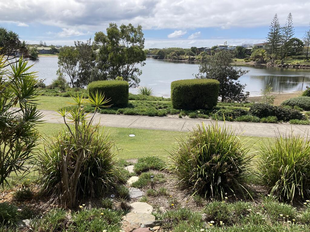 Twin Waters QLD Hervey Bay Accommodation