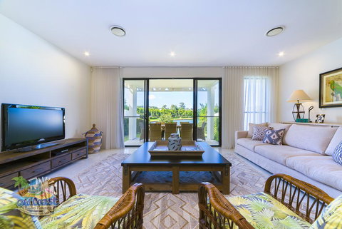 Lake Haven @ The Cove - Hervey Bay Accommodation 1