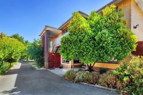 Lake Wendouree Luxury Apartments On Webster - Hervey Bay Accommodation 0