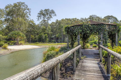 Lake Weyba Cottages Noosa - Hervey Bay Accommodation 1