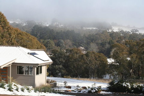 Lakeview Luxury Retreat - Hervey Bay Accommodation 0