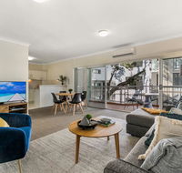 Large and Airy Unit in Quiet Riverside Suburb - Hervey Bay Accommodation