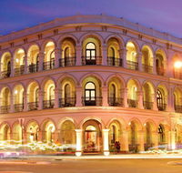 Largs Pier Hotel - Tourism Hervey Bay