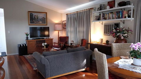 Laurel House - Hervey Bay Accommodation 0