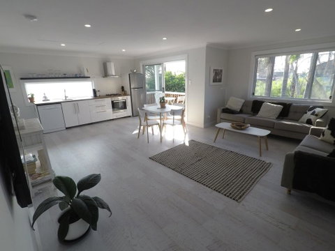 Lautan Cronulla Beach - Hervey Bay Accommodation 0