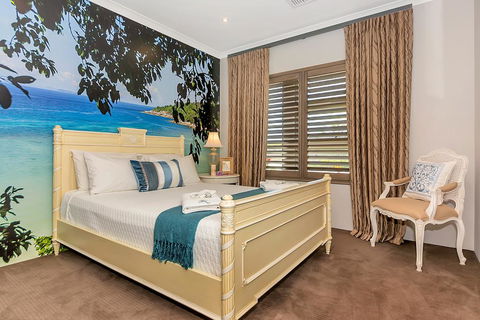 Lavender Manor BnB - Tourism Hervey Bay 2