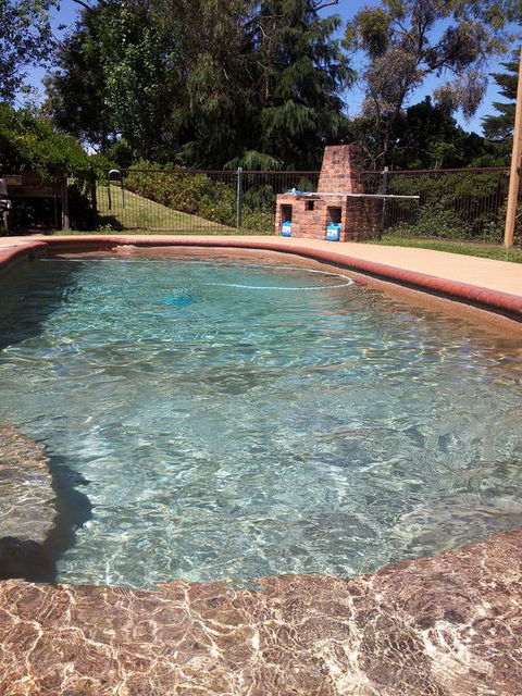 Leafield Cottages - Hervey Bay Accommodation 3