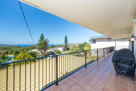 Lentara St 12 - Fingal Bay - Hervey Bay Accommodation 0
