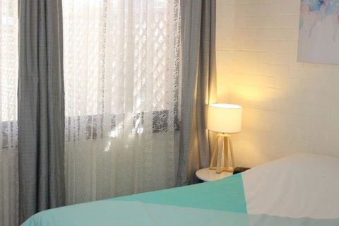 LIFES A BEACH 1 - Hervey Bay Accommodation 2