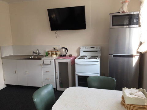 Lillydale Farm Accommodation Greenacres - Hervey Bay Accommodation 0
