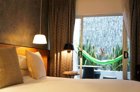 Limes Boutique Hotel - Hervey Bay Accommodation 2