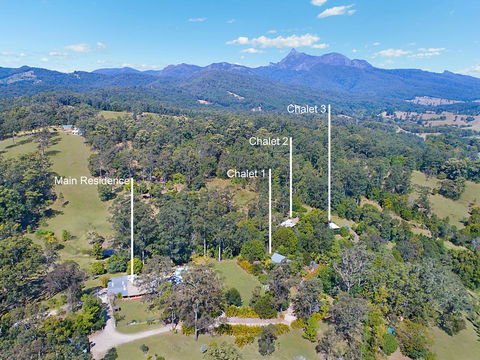 Limpinwood Lodge - Hervey Bay Accommodation 1