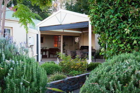 Linfield Cottage - Hervey Bay Accommodation 0