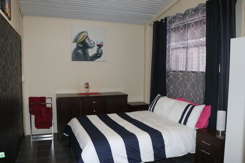 Linga Longa Spiritual Retreat - Tourism Hervey Bay 1