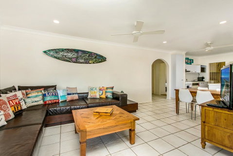 Lisa's On Lawson - Hervey Bay Accommodation 3
