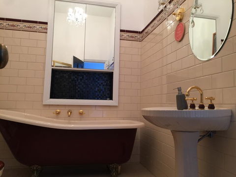 Lucy's Blackwood House - Hervey Bay Accommodation 2