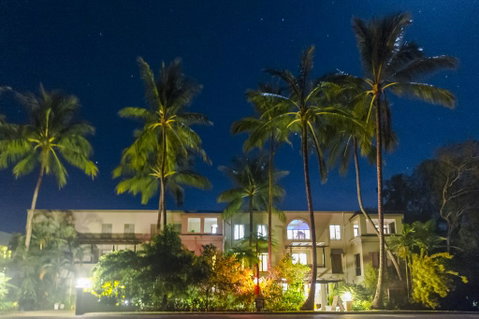 Luxury 1 Bed Apartment, New King Bed & Bath - Hervey Bay Accommodation 2