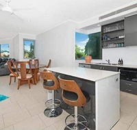 Luxury Apartment perfect location - Hervey Bay Accommodation