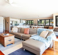 Luxury Family Entertainer Minutes From Manly Beach - Hervey Bay Accommodation