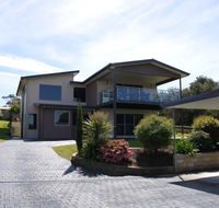 Luxury Near Old Pier Beach - Hervey Bay Accommodation