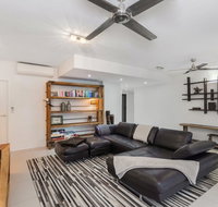 Luxury Pool Side Apartment in Beachfront Resort - Hervey Bay Accommodation