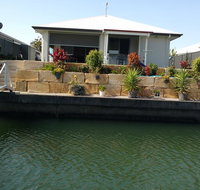 M  T's Waterfront Bed  Breakfast - Hervey Bay Accommodation