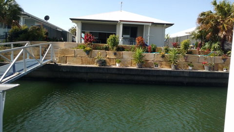 M & T's Waterfront Bed & Breakfast - Hervey Bay Accommodation 0