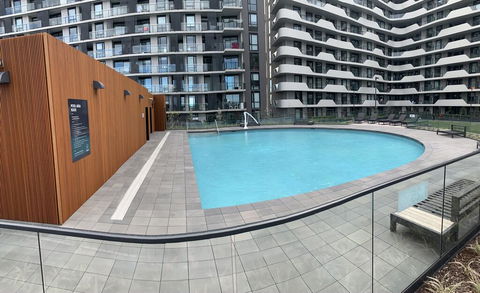 M-City 2 BR And 2 BA Apartment With Parking - Tourism Hervey Bay 1