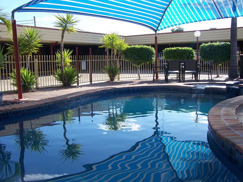 Macintyre Motor Inn - Tourism Hervey Bay 0