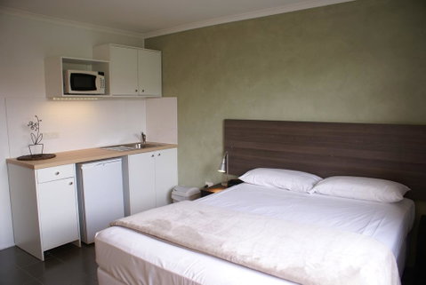 Mackay Motor Inn - Hervey Bay Accommodation 0