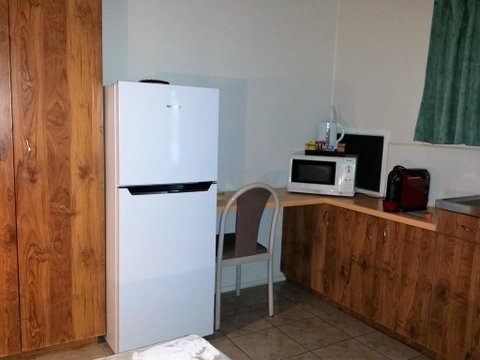 Mackay Motor Inn - Hervey Bay Accommodation 1