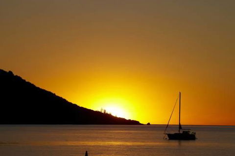 Maggies Beachfront Apt. 9 - Hervey Bay Accommodation 3