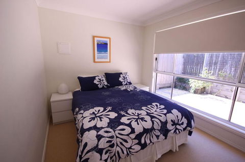 MAGIC BEACH HOUSE - PET FRIENDLY - Tourism Hervey Bay 3