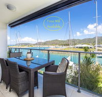 Magnetic Blue Waterfront Apartments