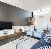 Magnificent Apartment  FREE car park near CBD - Hervey Bay Accommodation