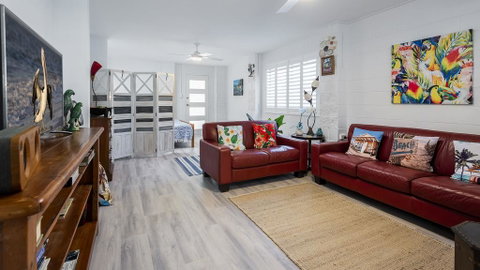 Mahalo - Hervey Bay Accommodation 1