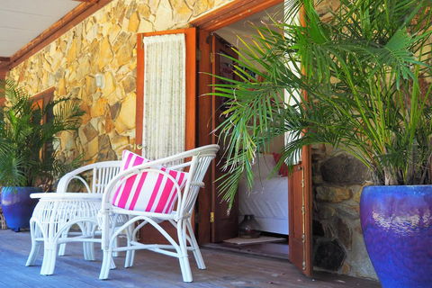 Maino Gabuna Retreat Urunga Beach And Peaceful Bushland - Hervey Bay Accommodation 1