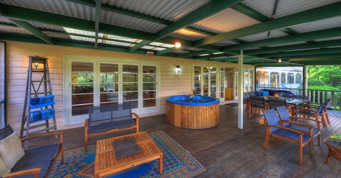Maleny Homestead & Cottage - Tourism Hervey Bay 3