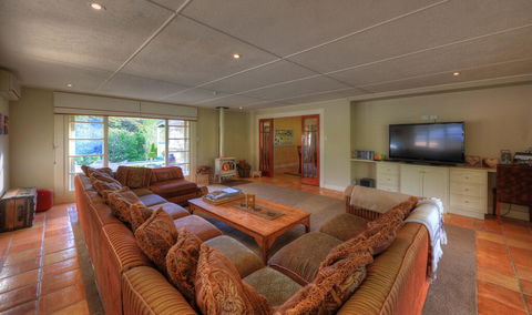 Maleny Homestead & Cottage - Tourism Hervey Bay 1