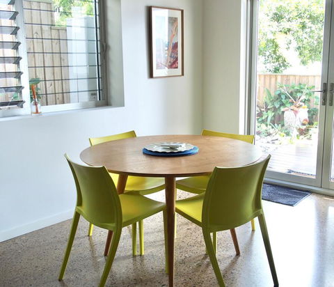 Malibu Apartment - Peregian Beach - Hervey Bay Accommodation 3
