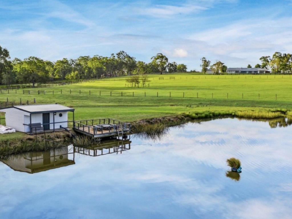 Quorrobolong NSW Hervey Bay Accommodation