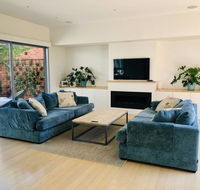 Malvern 3 Bedroom Delight - Tourism Hervey Bay