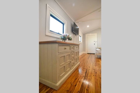 Mar Q Apartment - Hervey Bay Accommodation 3