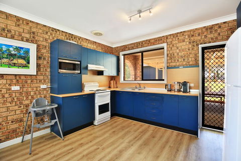 Maria's Beach House - Pet Friendly - Tourism Hervey Bay 3